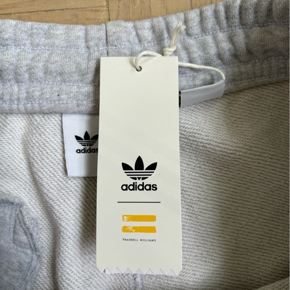 adidas x Pharrell Williams Humanrace basics short in heather light grey - Picture 15 of 16
